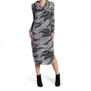 NWT Catherine Malandrino Boatneck Zebra SWEATER DRESS size XS